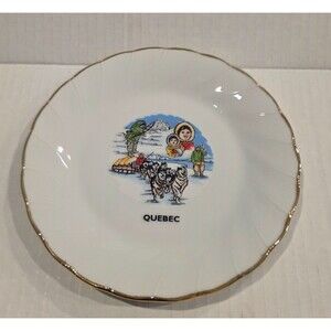 Quebec Souvenir Plate Banawe Canada Ceramic Gold Rim Dog Sledding 6" Diameter